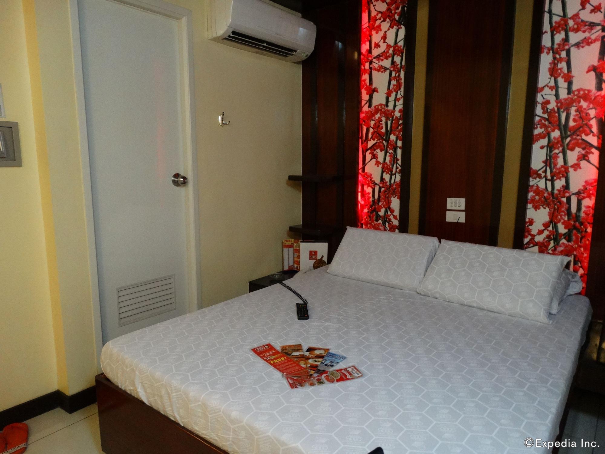 Hotel Sogo Pasay Wood Street Exterior foto
