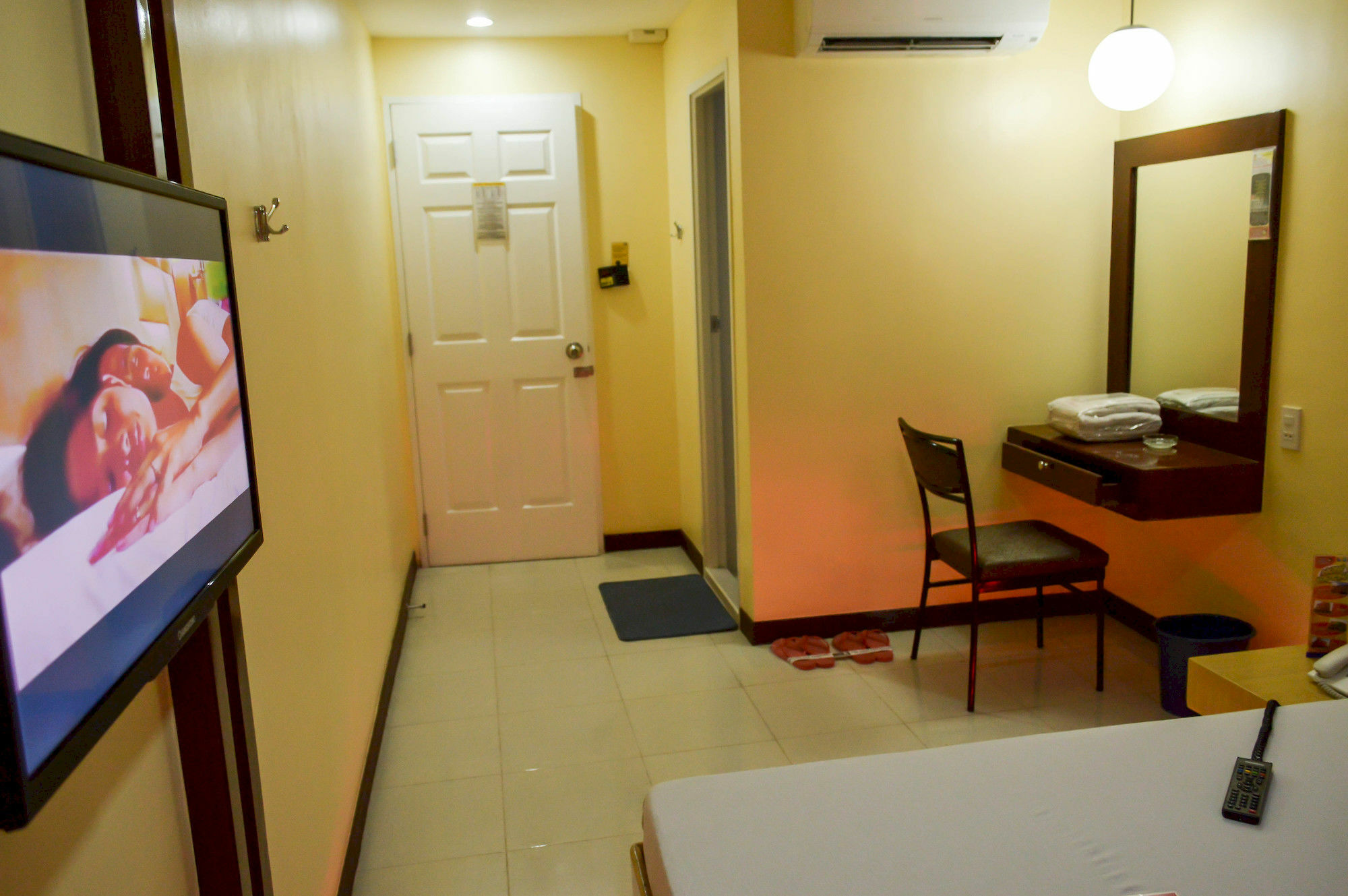 Hotel Sogo Pasay Wood Street Exterior foto