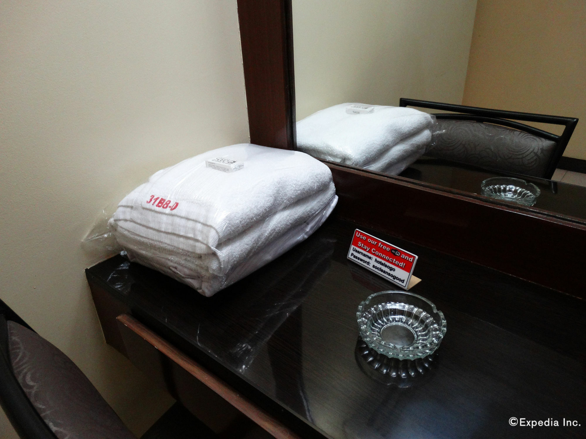 Hotel Sogo Pasay Wood Street Exterior foto