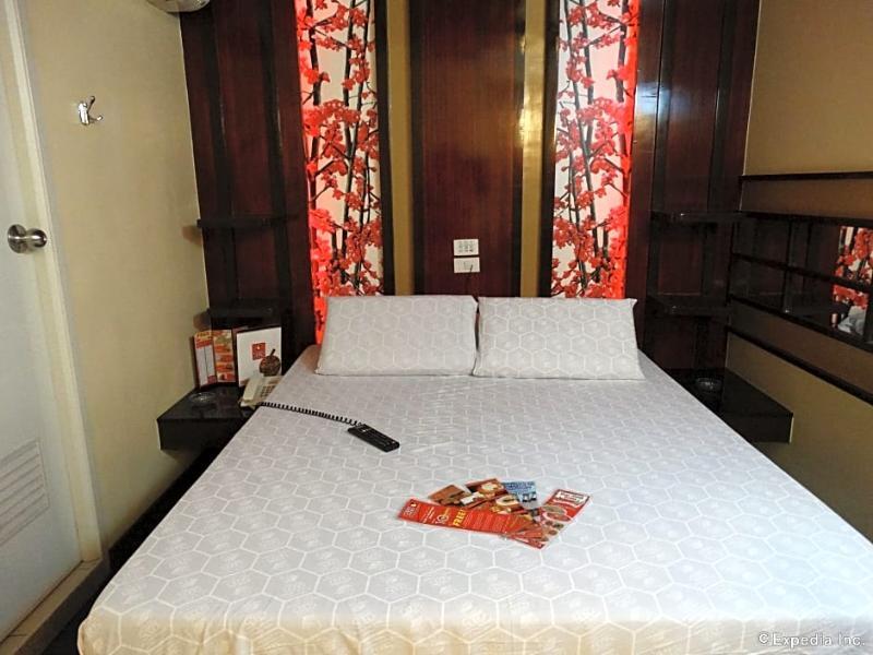 Hotel Sogo Pasay Wood Street Exterior foto